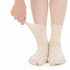 Five-Toe Socks - Natural Fiber -Nippon Life Market chaussettes japonaises 5 doigts fibres naturelles eu 35 38 beige 297