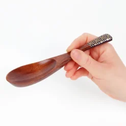 Japanese Wooden Soup Spoon - Blue 7 Japanese Wooden Soup Spoon - Blue -Nippon Life Market cuillere a soupe japonaise bois bleu 555