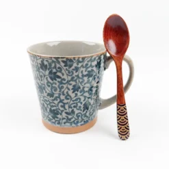 Japanese Wooden Tea Spoon - Red -Nippon Life Market cuillere a the japonaise bois rouge 112