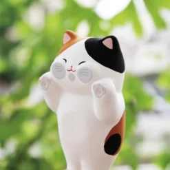 Kawaii Cat Figurine -Nippon Life Market figurine kawaii chat neko 917