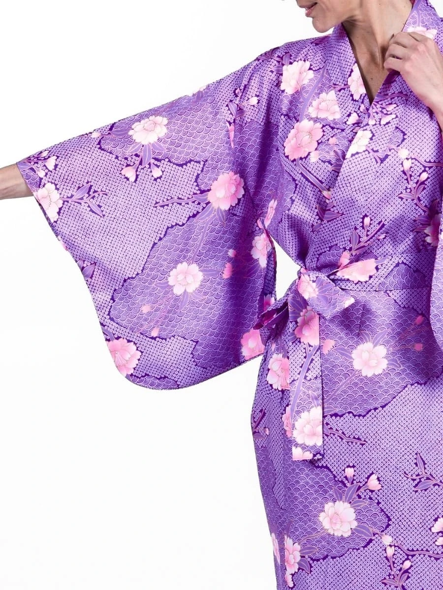 Women's Yukata Kimono - Sakura To Kumo 4 Women's Yukata Kimono - Sakura To Kumo - Image 4