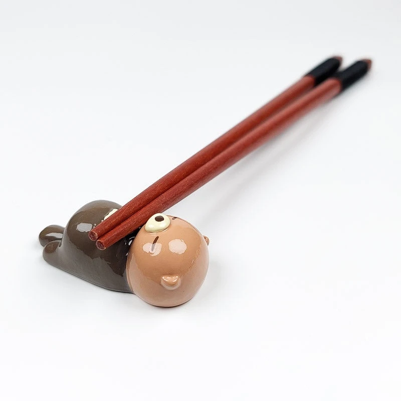 Japanese Chopstick Rest - Otter 2 Japanese Chopstick Rest - Otter - Image 2