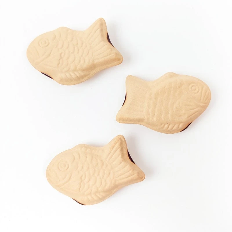 Japanese Chopstick Rest - Taiyaki 4 Japanese Chopstick Rest - Taiyaki - Image 4